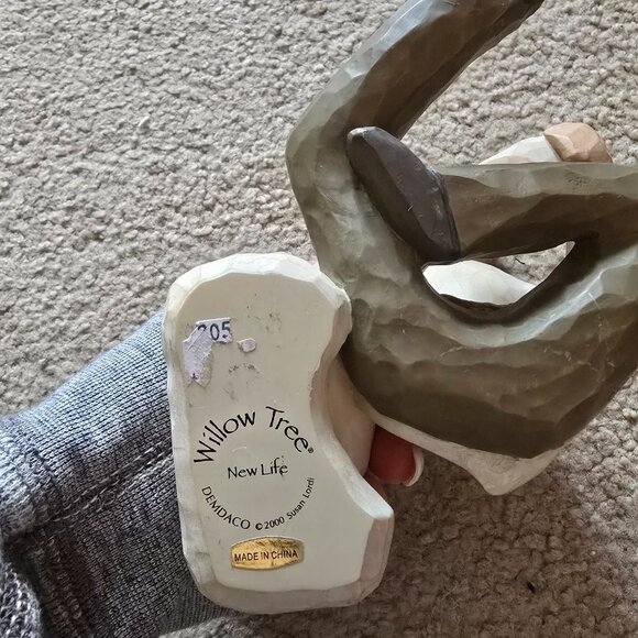 Willow Tree- New life - Picture 2 of 2